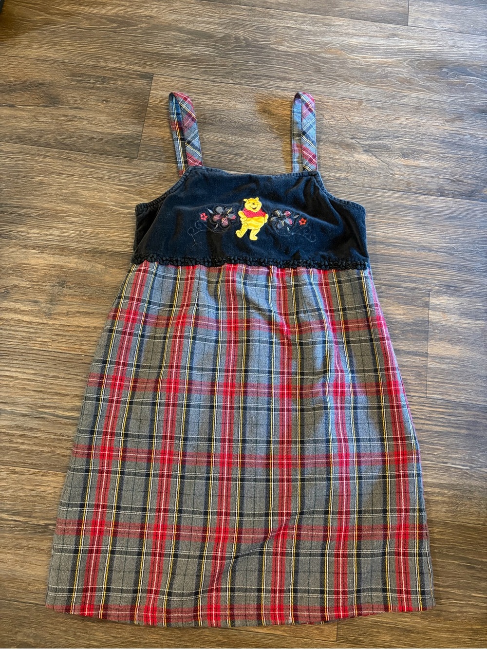 90s Girls Winnie The Pooh Velour & Plaid Overall Dress Embroidered Size 10/12